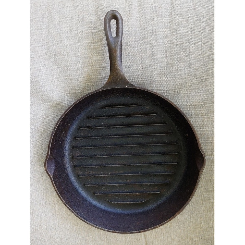 Lodge Cast Iron 11" Round Ribbed Griddle Pan Skillet #9TB USA